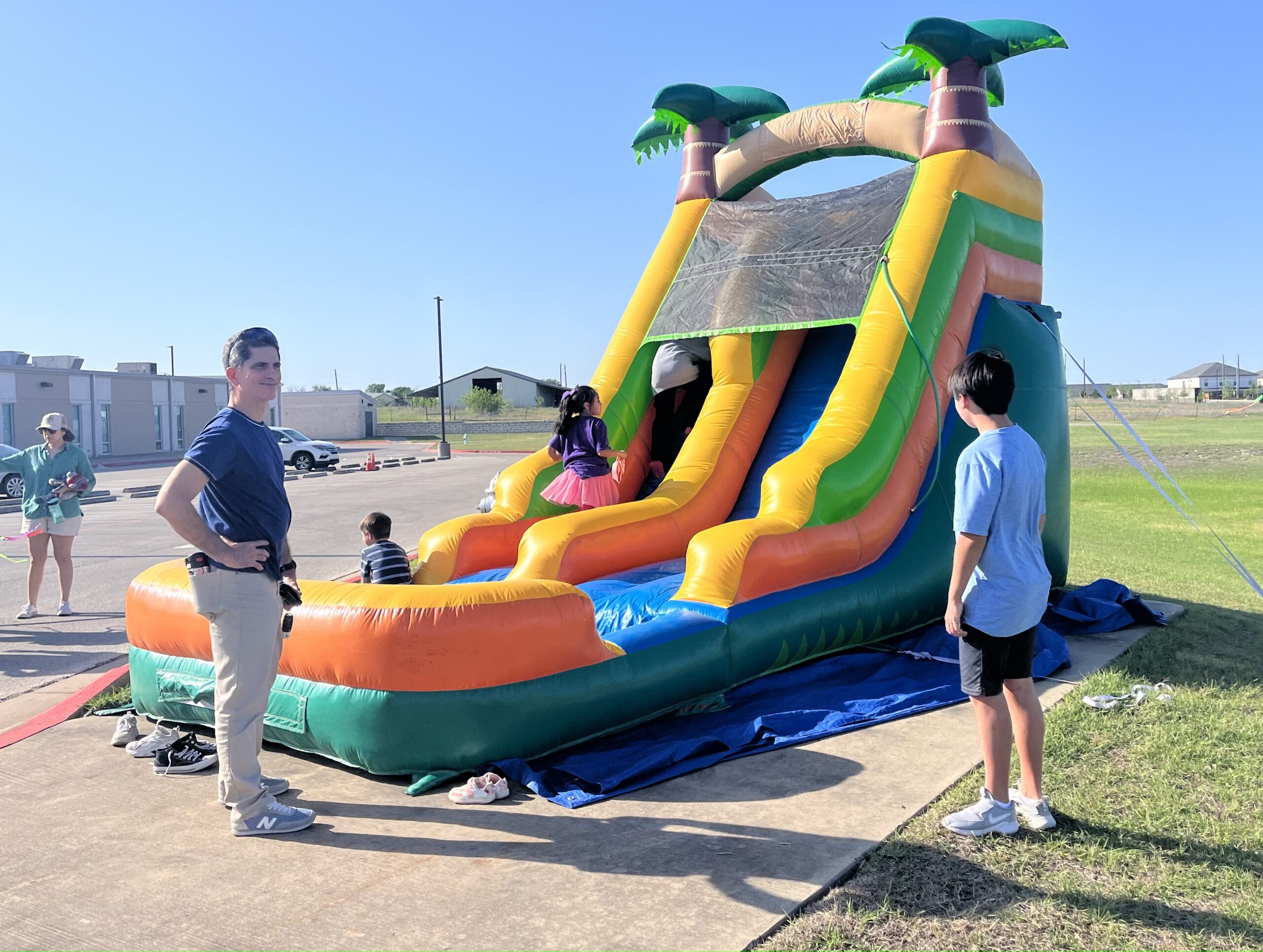 water slides and bounce houses for rent in hutto round rock